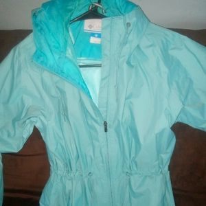 Columbia rain coat